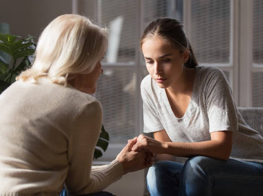 Helping Adult Children During a Divorce or Financial Crisis